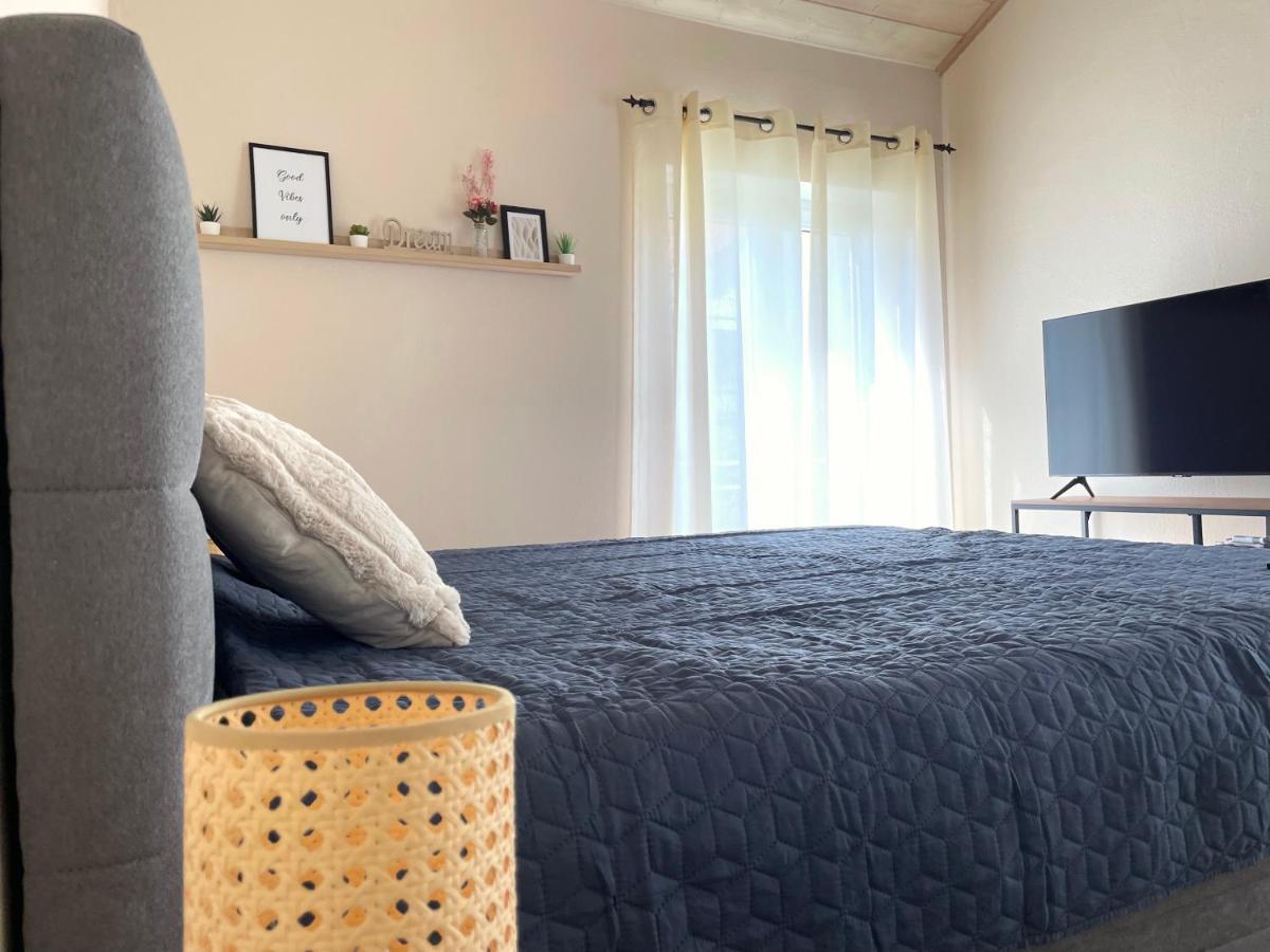 Exklusives Apartment & Balkon Leinfelden-Echterdingen Ngoại thất bức ảnh